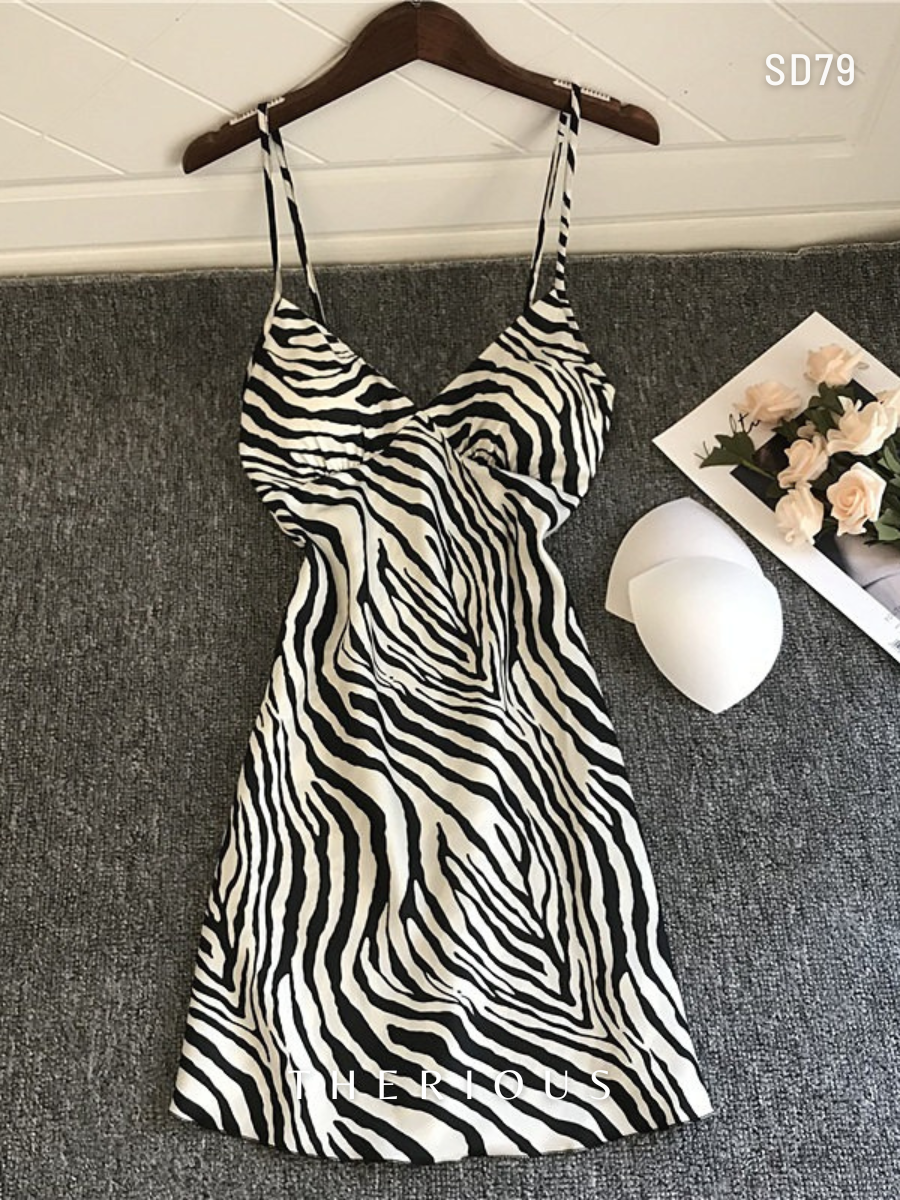Premium Silk Night Dress SD79 [Pre-Order] – Therious Official